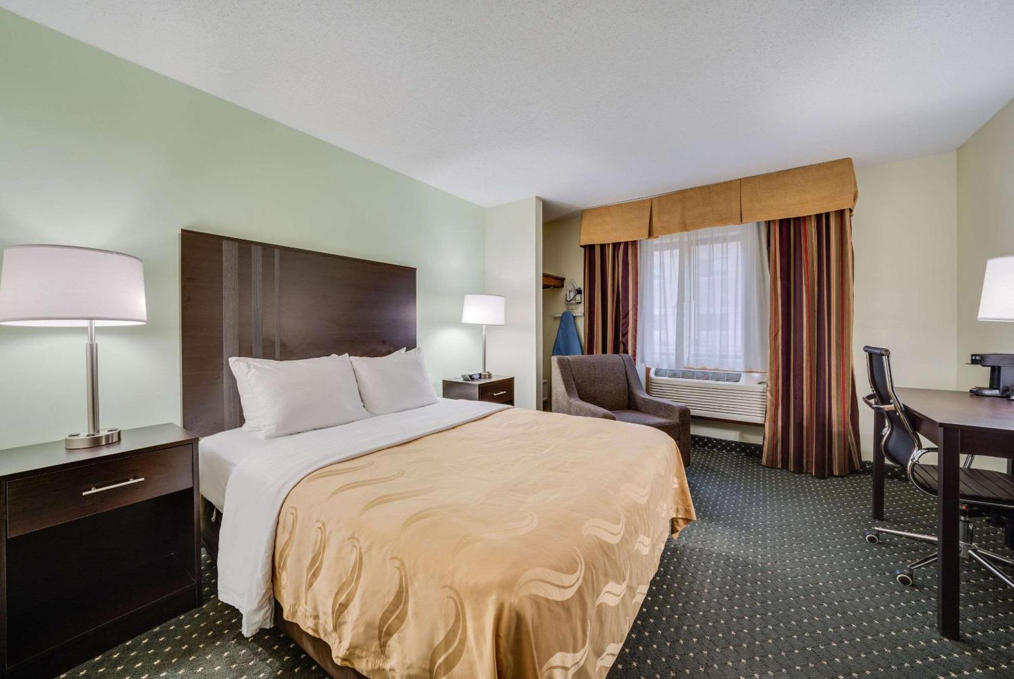 Quality Inn & Suites South Sioux Falls Eksteriør billede